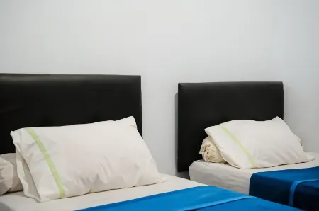 Wisma 88 Отели в г. Горонтало