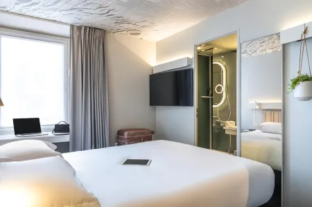 Ibis Paris Nation Davout Отели рядом с достопримечательностью «Сад Натюрель Пьер-Эмманюель»