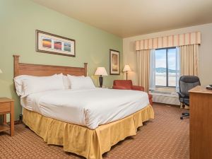 Baymont Inn & Suites by Wyndham Sturgis