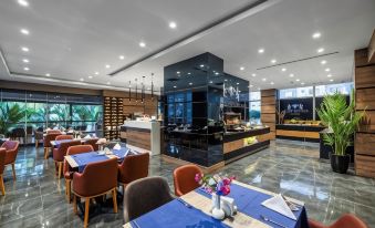 Grand Sapphire City Hotel