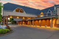 Best Western Pony Soldier Inn - Airport Hotels near Columbia River Gorge National Scenic Area