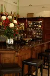 Gatwick Cambridge Hotel - bar
