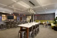 DoubleTree by Hilton Oklahoma City Airport