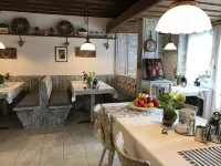 Hotel Garni Haus Alpine - Chiemgau Karte inkl Hotels in Siegsdorf