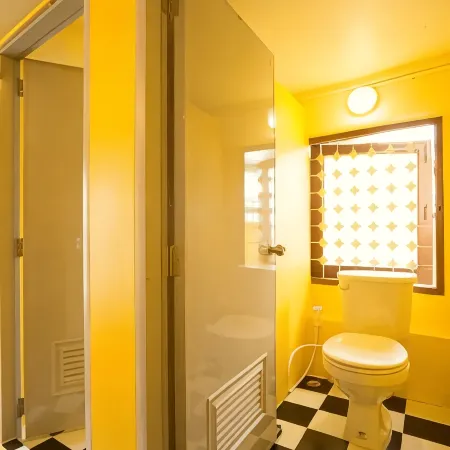Oldie and Sleepy Hostel