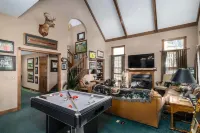 Stunning Golf Views on Pinehurst National No. 9. A Luxurious Retreat Awaits. - WiFi