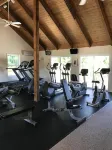 Beautifully updated cottage! - Gym