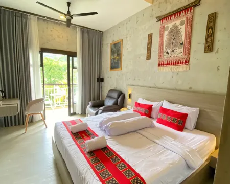 Inn De' Lopi & Cafe 北托拉查縣酒店