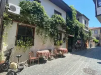 Camel Pansiyon Hotels near Beykonak Şirlengiç Camii