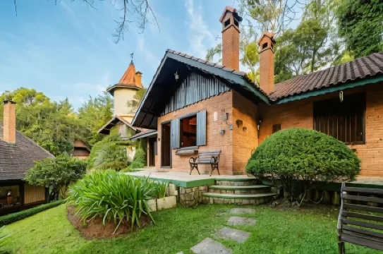 Pousada Cantos e Contos