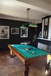 Maison Saint Louis Avec Jacuzzi Hotel di Forcalqueiret