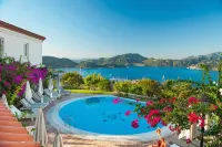 Swan Lake Hotel - Adult Only