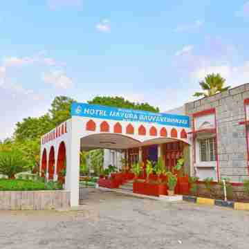 Kstdc Hotel Mayura Bhuvaneshwari Kamalapur Hotel Exterior