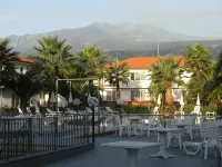 King's House Hotel Resort Hotels in Mascali