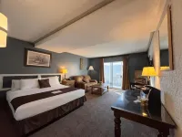 Divya Sutra Plaza and Conference Centre, Vernon, BC Hotels in Vernon