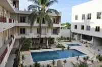 Hotel Mediterraneo - Pools