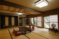 Kusatsu Onsen Nisshinkan - Suối nước nóng
