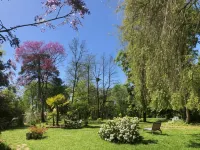 Art House Domaine de l'Ocrerie Hotels in Saint-Maurice-le-Vieil