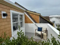 Harborside Inn Hotels in Ньюпорт