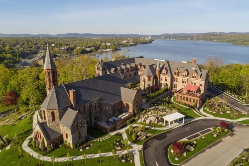 The Abbey Inn & Spa Hotel a Peekskill