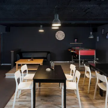 Patio Hostel Отели рядом с достопримечательностью «район Братислава I»