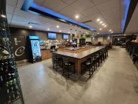 Econo Lodge - bar