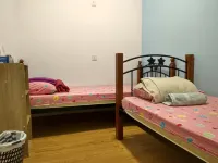 Moon Eleven Hostel Near KLIA & KLIA2