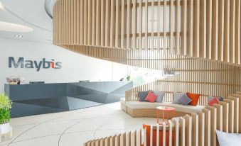 Maybis Hotel