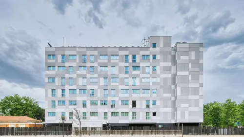 Holiday Inn Express MADRID - AIRPORT by IHG