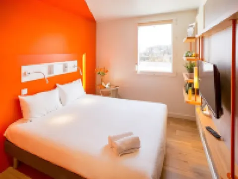 Ibis Budget Beauvais Aeroport โรงแรมในปีการ์ดี