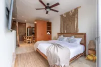 Nhoa 207B Lux 1Br Condo Pool View in Aldea Zama - Bungalows