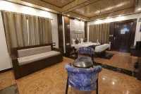 Studioz Paradise Hills Mussoorie - Hot Tub