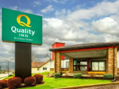 Quality Inn Hotels in Leamington