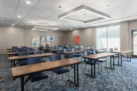 Holiday Inn Express Atlanta Airport - North