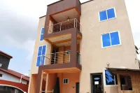 Golden Crystal Hotel Hotels in Adjiringanor