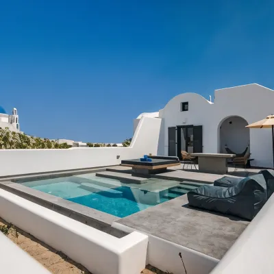 Vineyard Exclusive Suites Hotels near Red beach