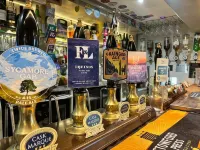 Hollybush Inn - Baarit