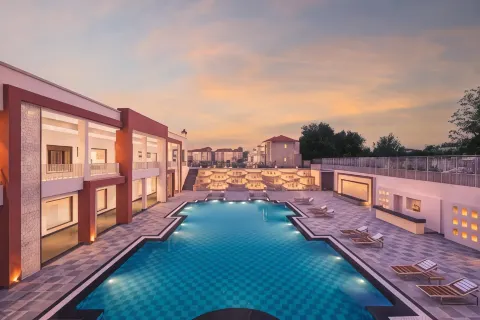 북마크 리조트 조기 마할 란탐보레