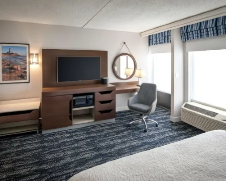 Hampton Inn Long Island/Commack Hotels in Commack