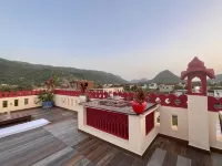 Golden Bird Pushkar