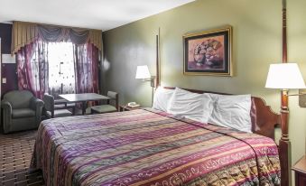 Rodeway Inn & Suites