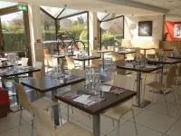 Ibis Saintes Các khách sạn ở Saintes