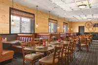 Days Inn by Wyndham Fallsview