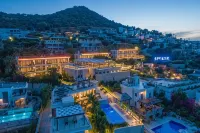 Spektr Boutique Hotel Yalikavak Hotels near Granada Beach Club