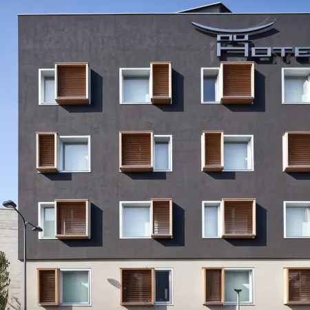 Nu Hotel