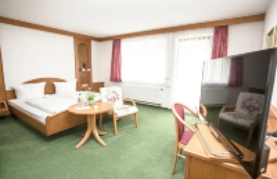 花束酒店 鄰近Messe Friedrichshafen的酒店