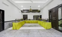 Treebo Baby Pearl Hotels in Amravati