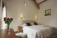 Farm holiday cottage near Totnes, peaceful with beautiful views
