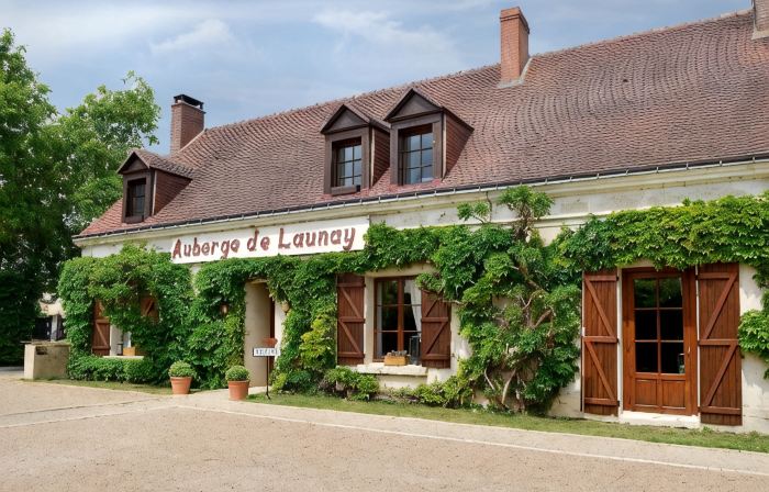 Logis Hôtel Auberge de Launay
