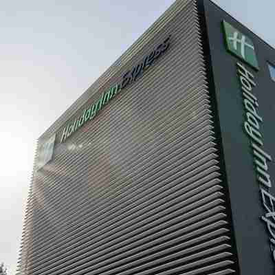 Holiday Inn Express Bordeaux - Lormont Hotel Exterior